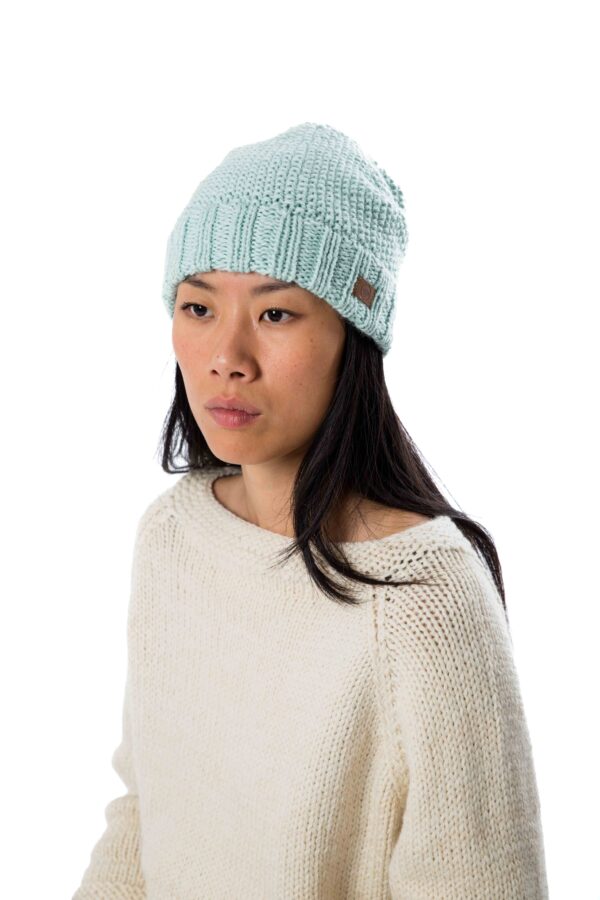 Skandinavische Wollmütze "Alrune" Perlstrick Merinowolle