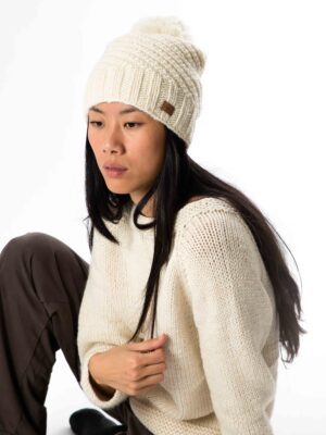 Skandinavische Wollmütze Strickmuster "Duchess" 100% Lammwolle mit Fleece