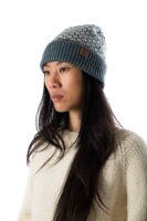 Skandinavische Wollstrickmütze mit Rautenmuster "Iris"