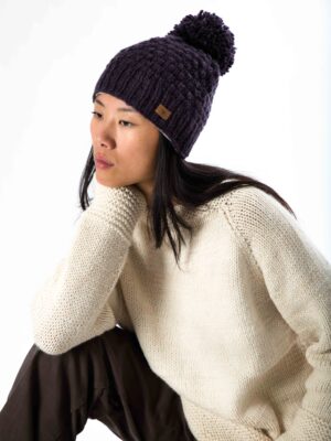 Skandinavische Wollstrickmütze Perlstrick "Queen" Lammwolle mit Fleece