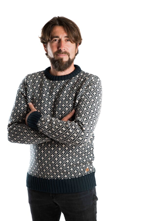 Skandinavischer Merinowolle-Pullover "Bjørn" MIDNIGHT BLUE