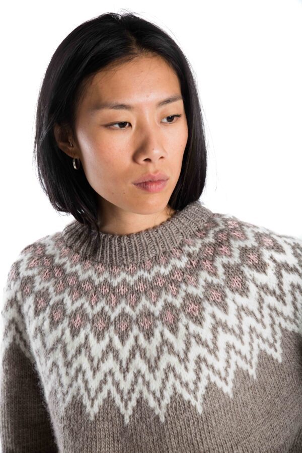 Merinowolle Norwegermuster Pullover "Che Che" Handgestrickt