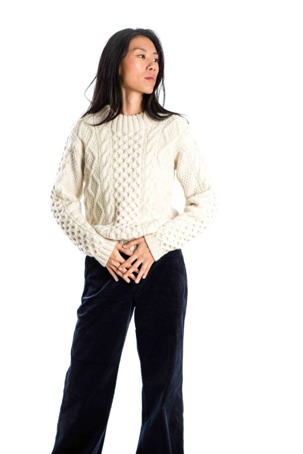 Kuscheliger Norwegerstil Strickpullover "Princess" Merinowolle, Handgestrickt CREME / INDIGO