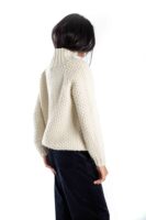 Skandinavischer Merinowolle-Pullover "Butterfly" Rollkragen Handgestrickt