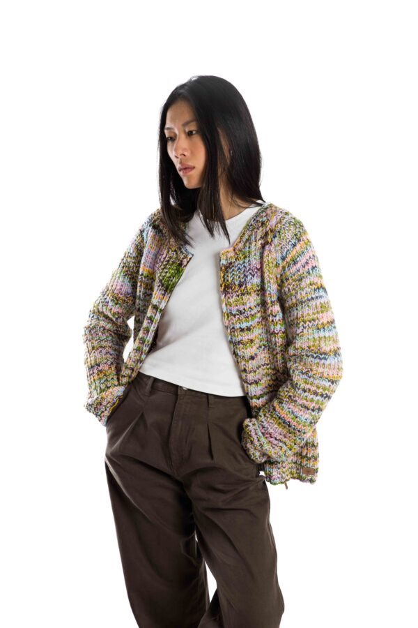 Handgestrickter Woll-Cardigan "Sol" Multicolor / Creme weiss