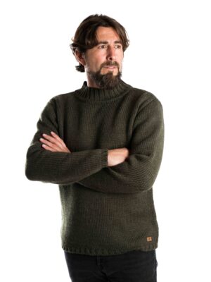 Skandinavischer Stehkragenpullover aus Merinowolle Poul _ OLIVE Front 2