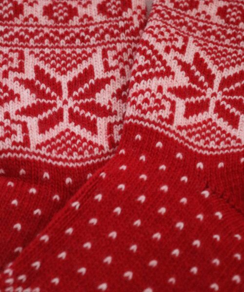 Skandinavische Wollsocken "Hyggesokker" 60% Lammwolle Schneeflockenmuster