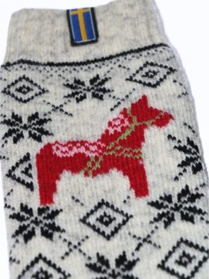 Schwedisches Dalapferd Weihnachtssocken Lammwolle _ Fokus
