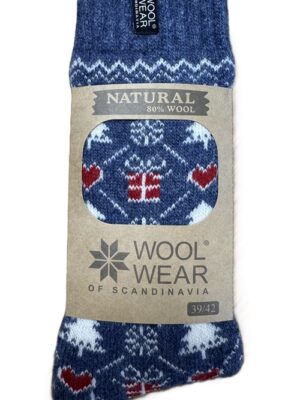 Weihnachtssocken "Hjertegave" mit Geschenk Herz Motiv, Blau, 80 % Lammwolle